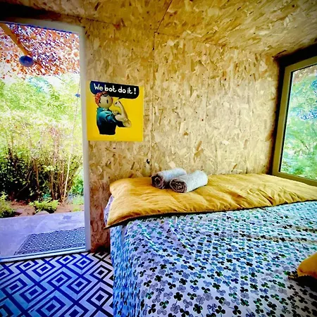 Modern Container In Saint-Jean-du-Gard